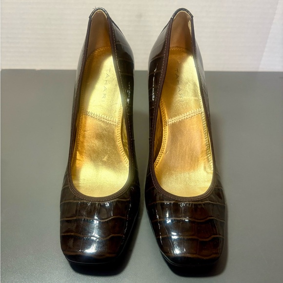 TAHARI Enya Patent Leather Square Toe Heels - Picture 2 of 8